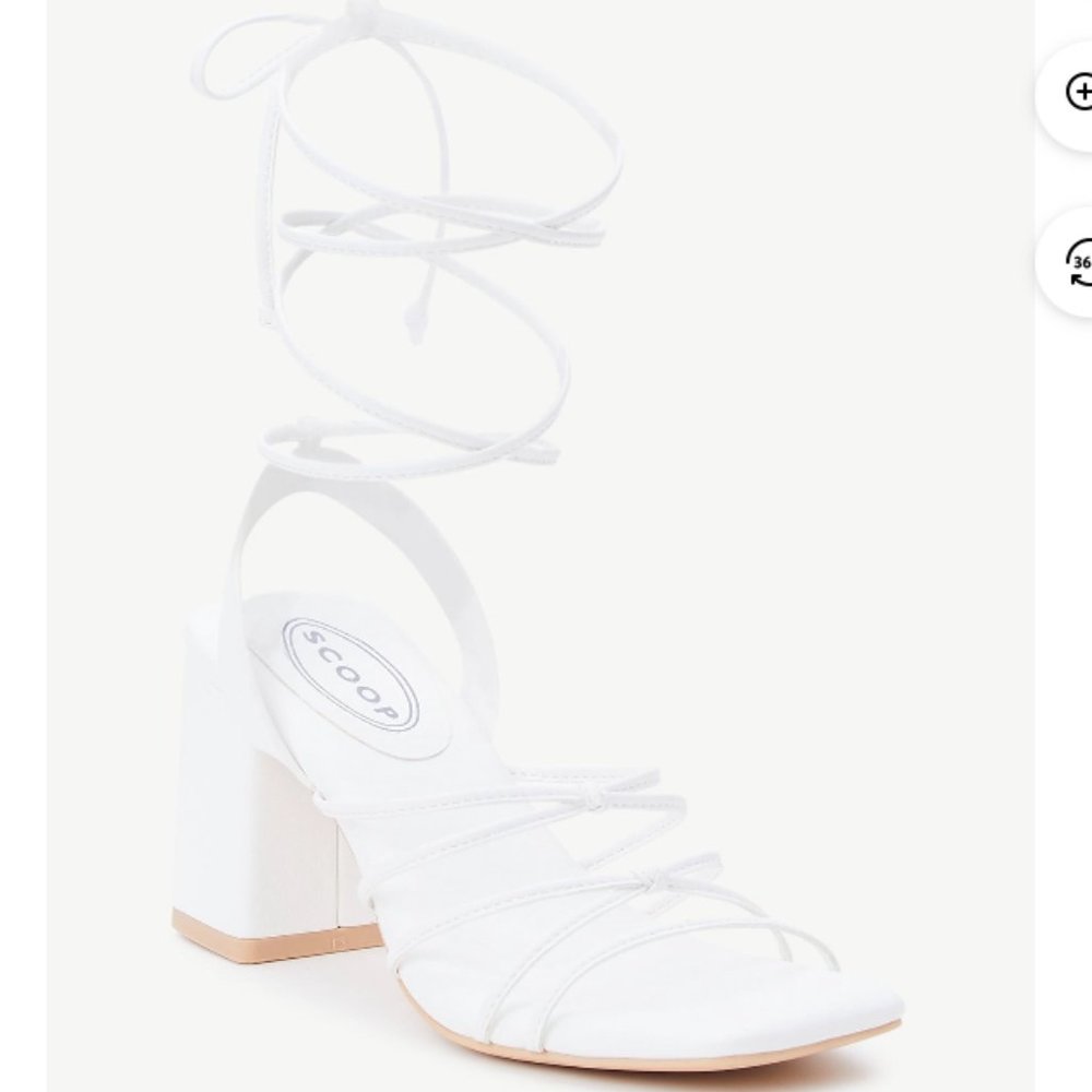 ISO! In Search of Scoop Strappy Sandals Size 7 - Picture 3 of 3